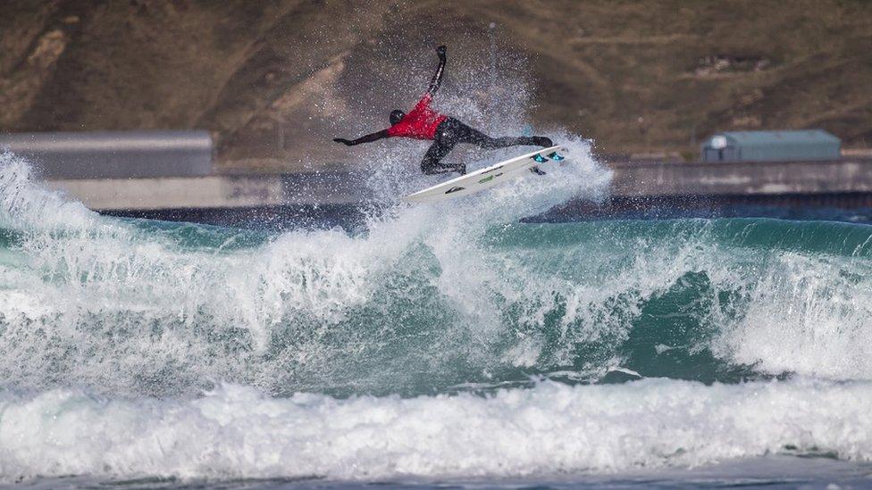 Surfing at Thurso