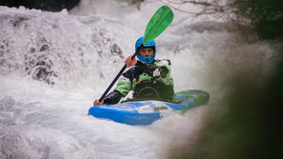 Rok Rozman in kayak