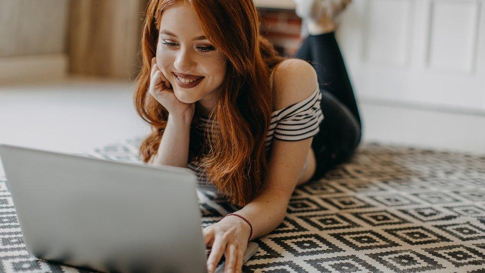 woman at laptop