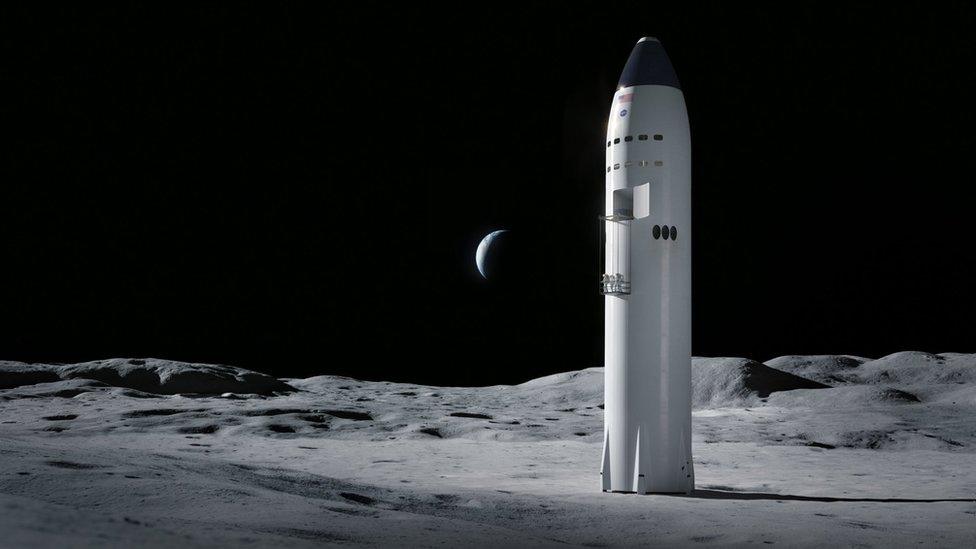 Starship on Moon