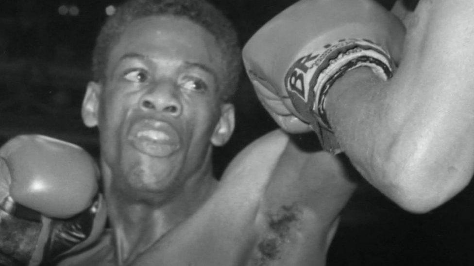 Boxer Vernon Vanriel