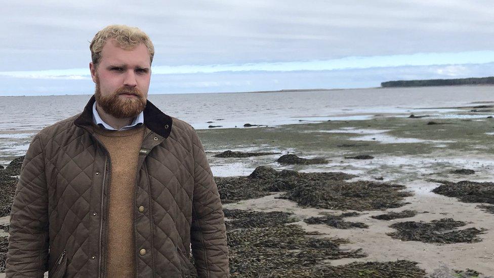 Davie at Tayport beach