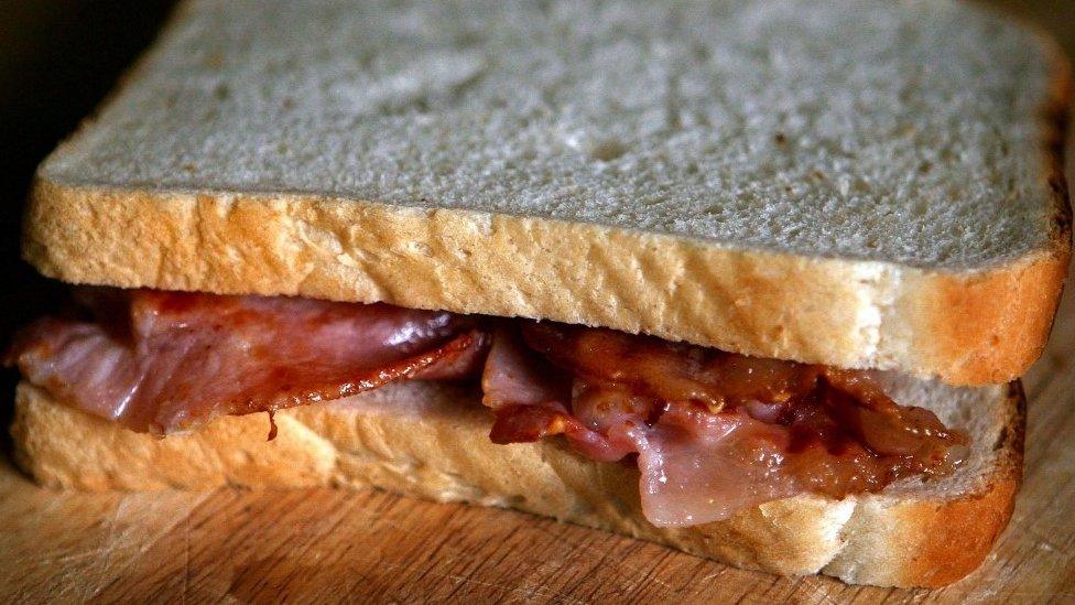 Bacon sandwich