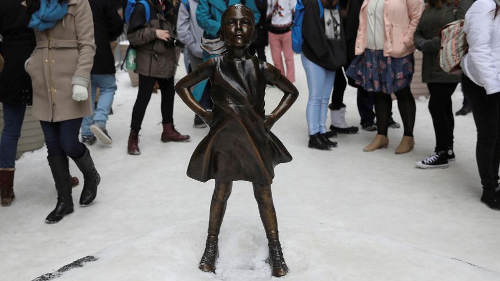 Fearless Girl statue