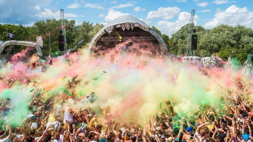 Paint fight at festival