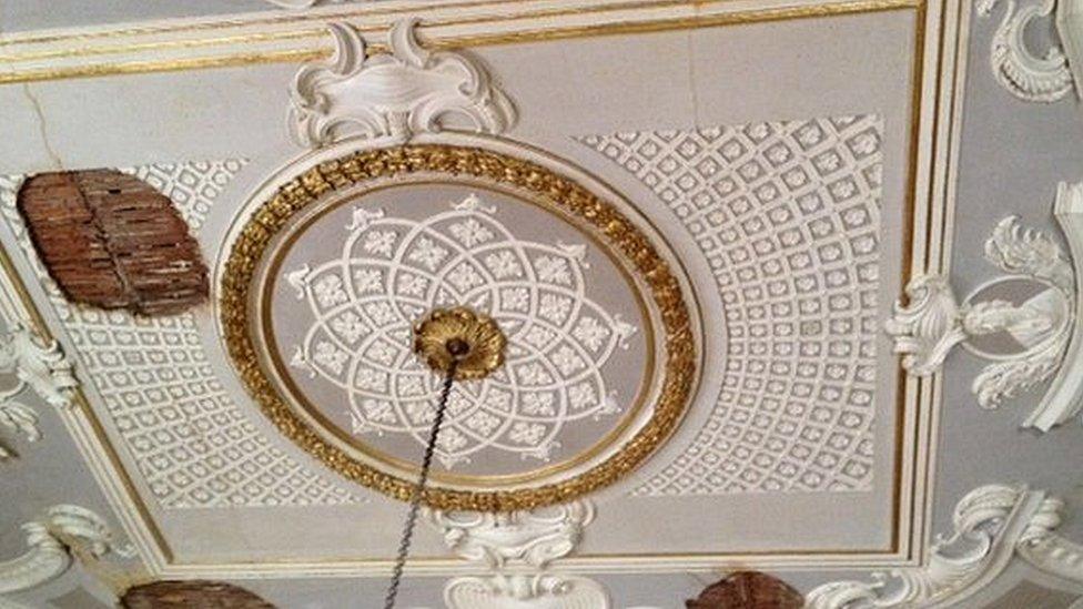 Speakers' Parlour ceiling