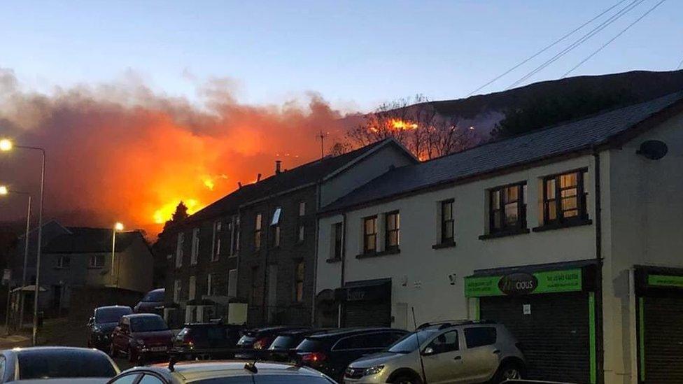 Mountain fire above Ystrad, Rhondda on Monday evening