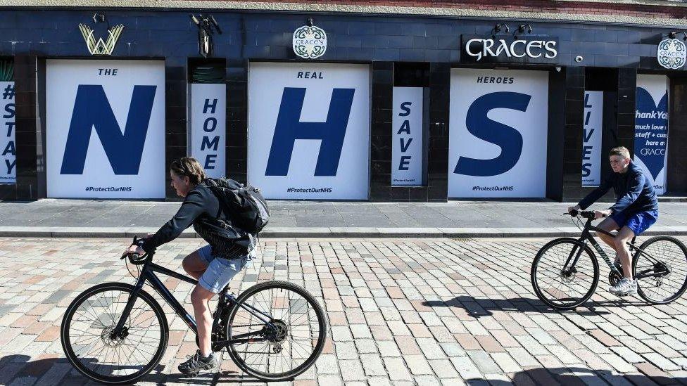 Cyclist in Glasgow