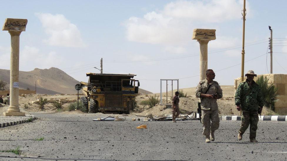 Soldiers in Palmyra