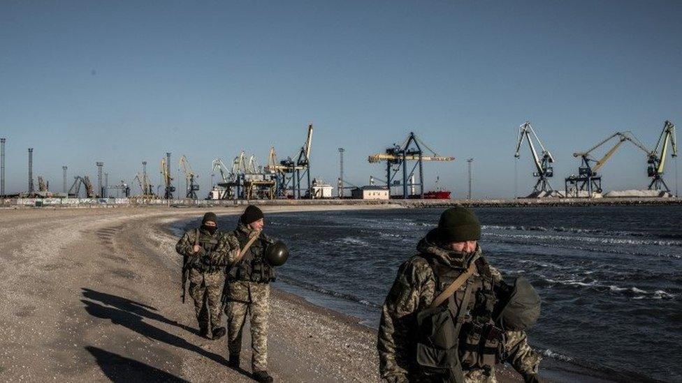 Ukrainian soldiers in Mariupol