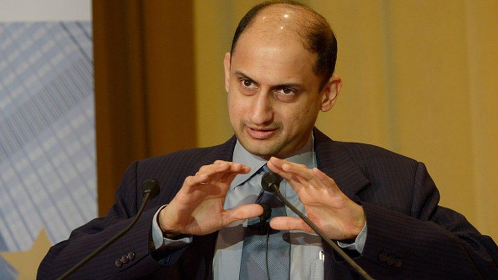 Viral Acharya at a symposium in Frankfurt, Germany, in 2014