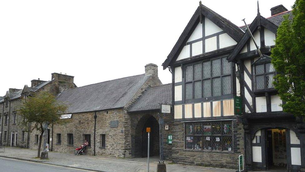 Owain Glyndwr Centre