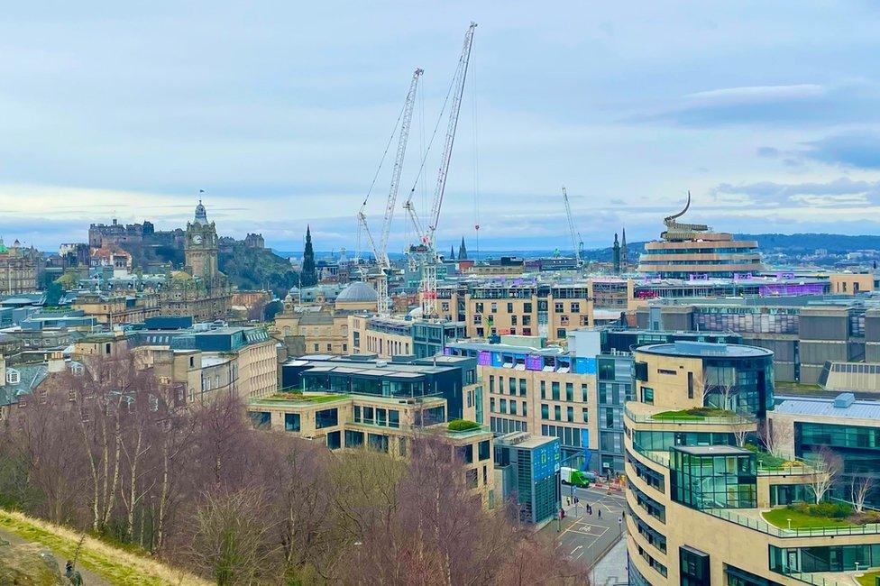 Edinburgh skyline