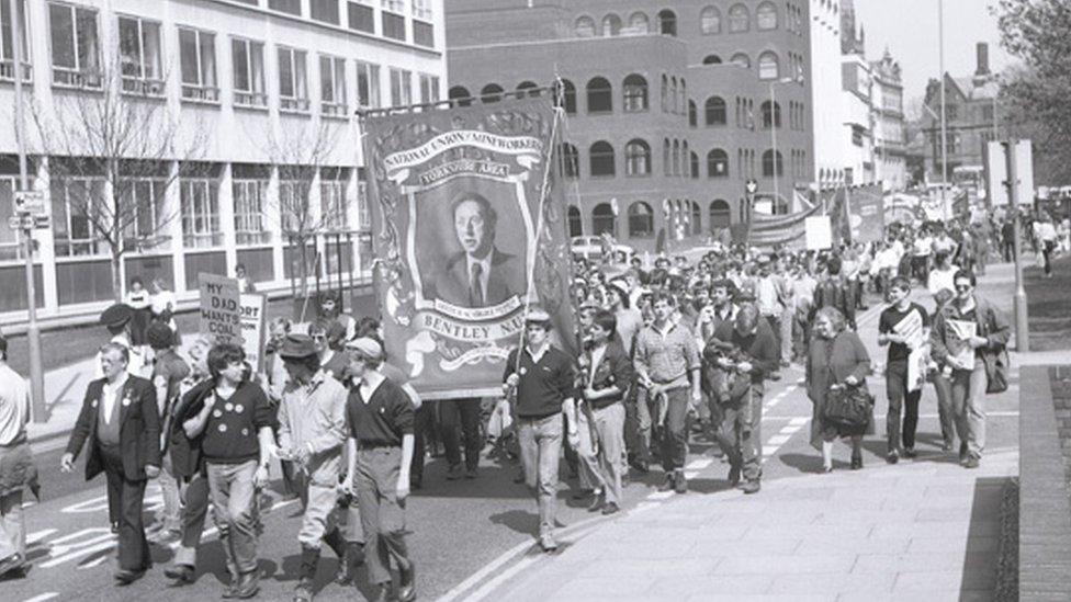 Miner's demonstration