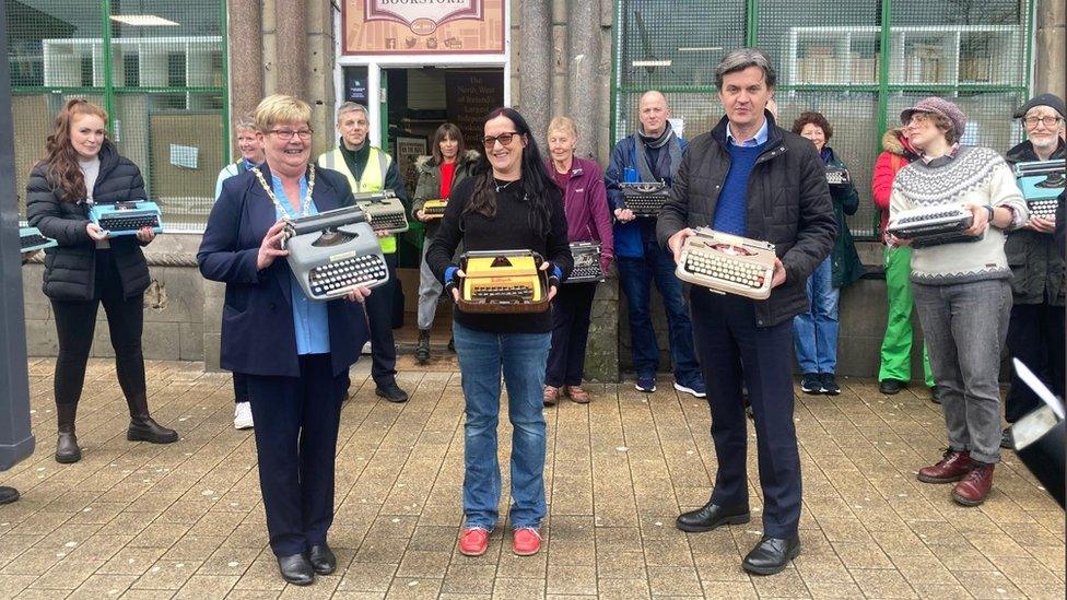 Typewriters and volunteers