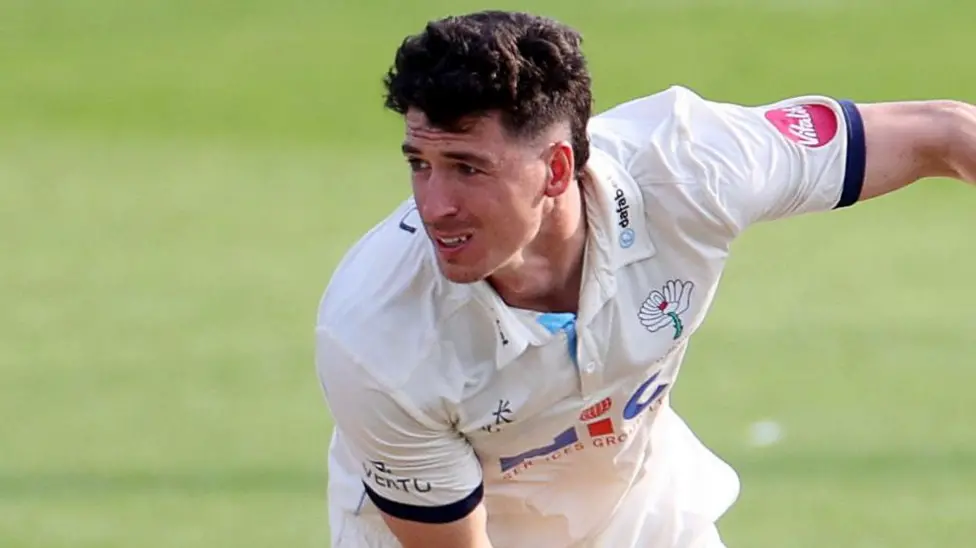 Yorkshire Triumph Over Glamorgan to Strengthen Promotion Push.