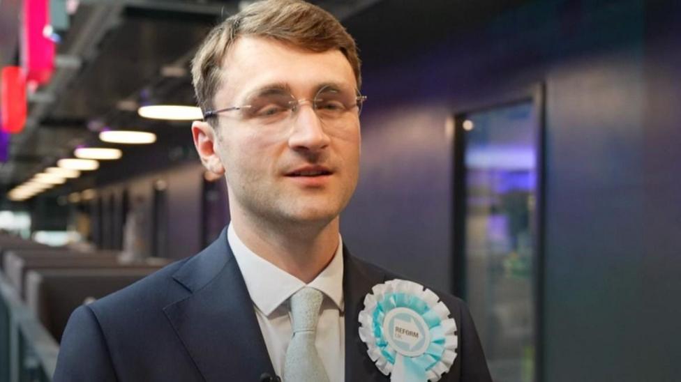 Police investigate death threat against Reform politician and his family