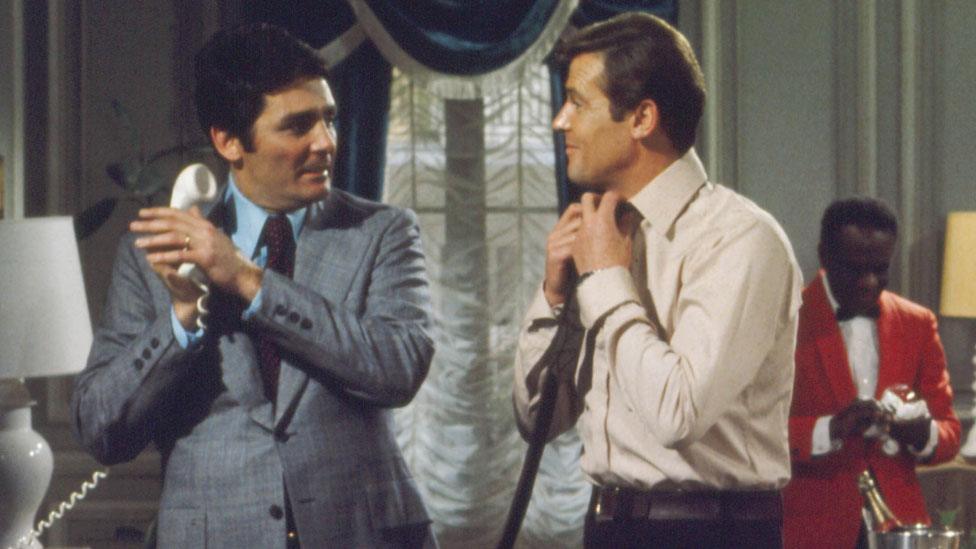 David Hedison and Roger Moore in Live and Let Die