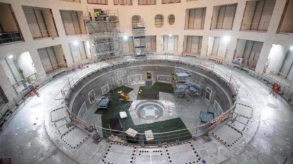 Iter tokamak building