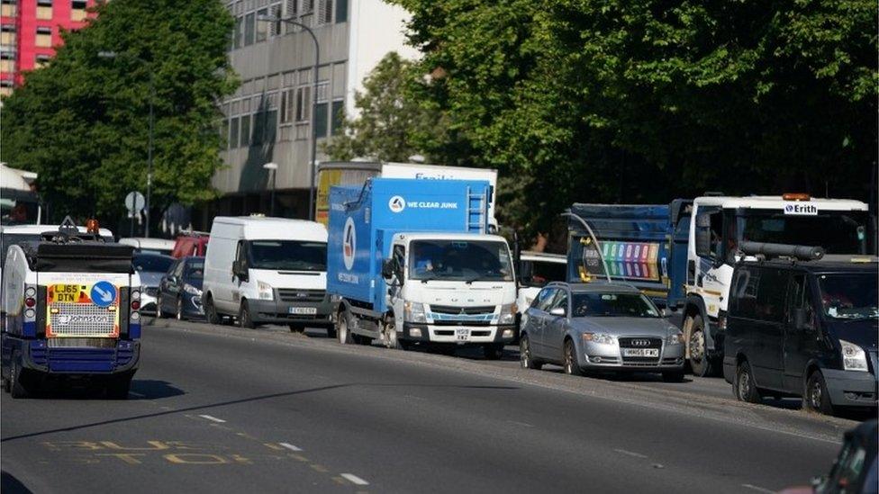 Traffic on Marylebone Road