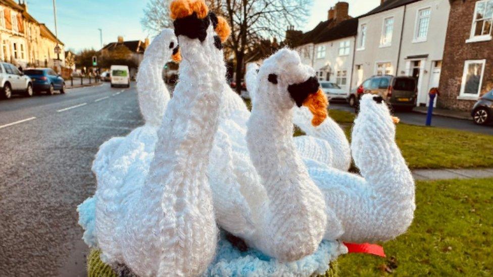 The knitted seven swans