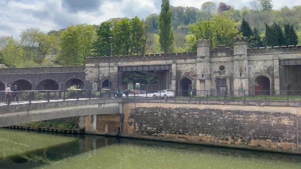 Claverton Street railway bridge