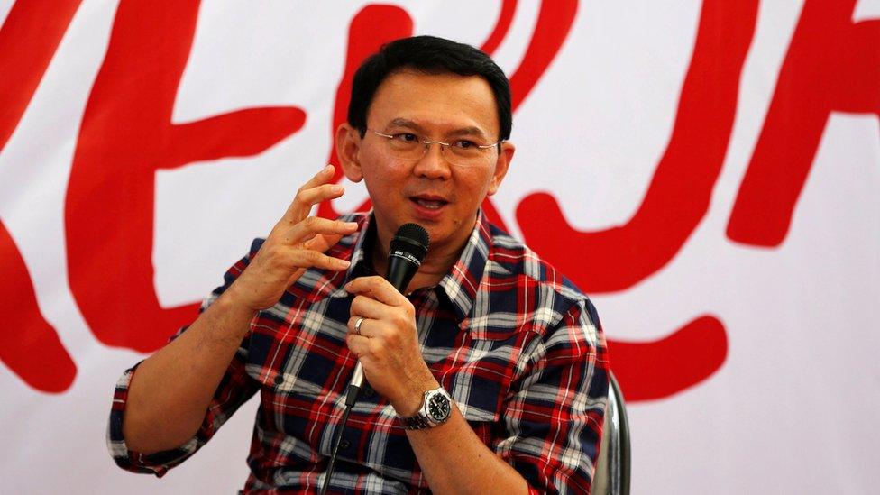 Jakarta Governor Basuki "Ahok" Tjahaja Purnama speaks while campaigning for the upcoming election for governor in Jakarta, Indonesia November 15, 2016