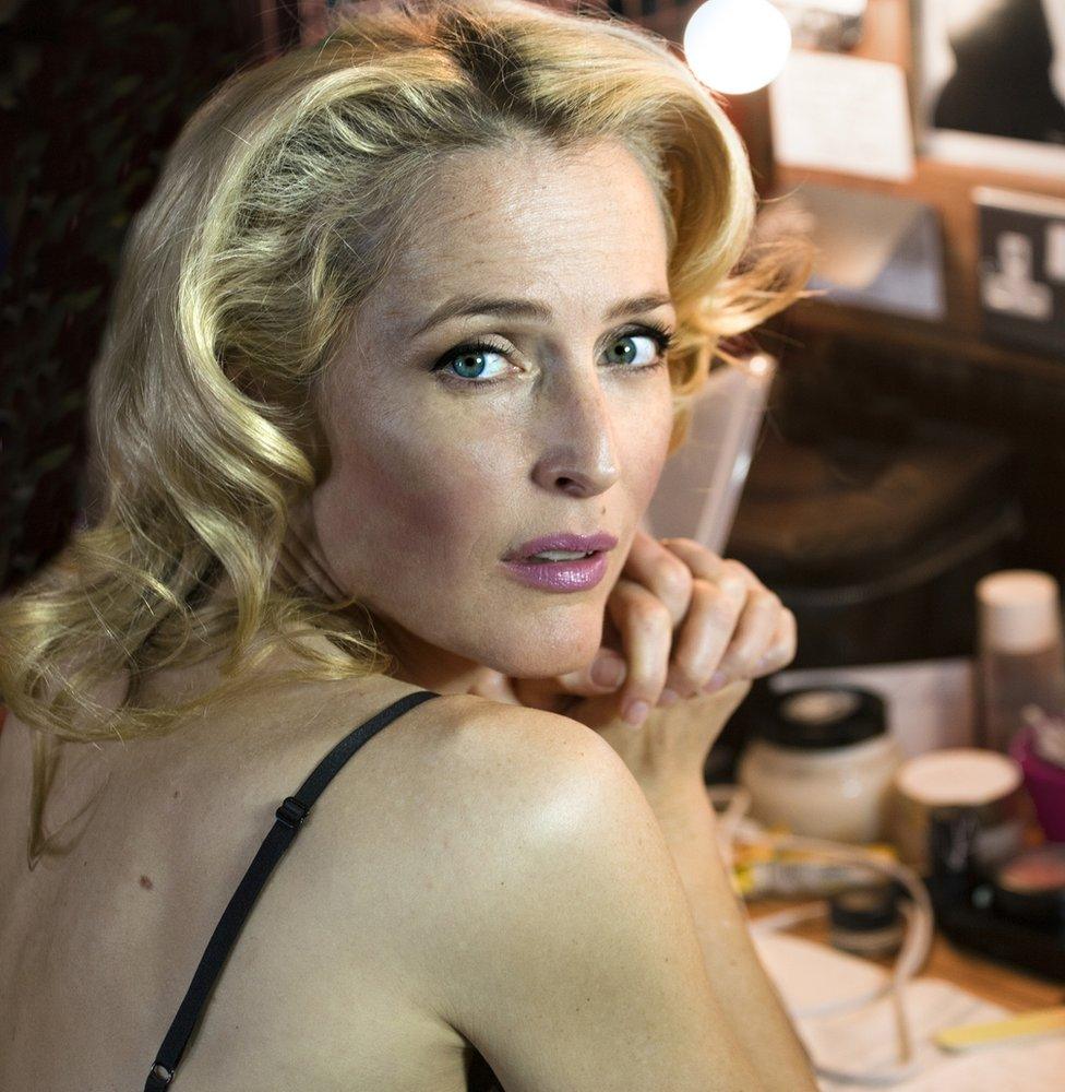 Gillian Anderson