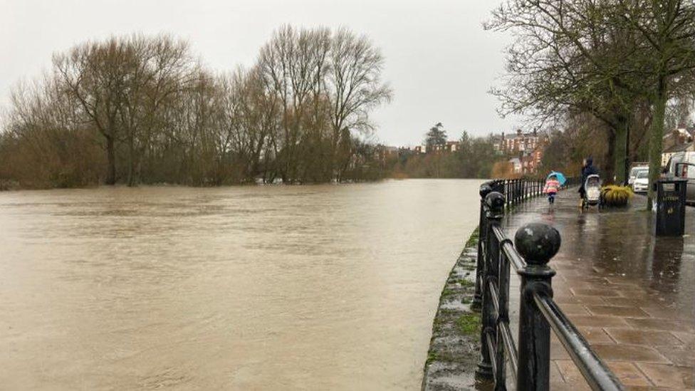 Flooding in Coton Hills