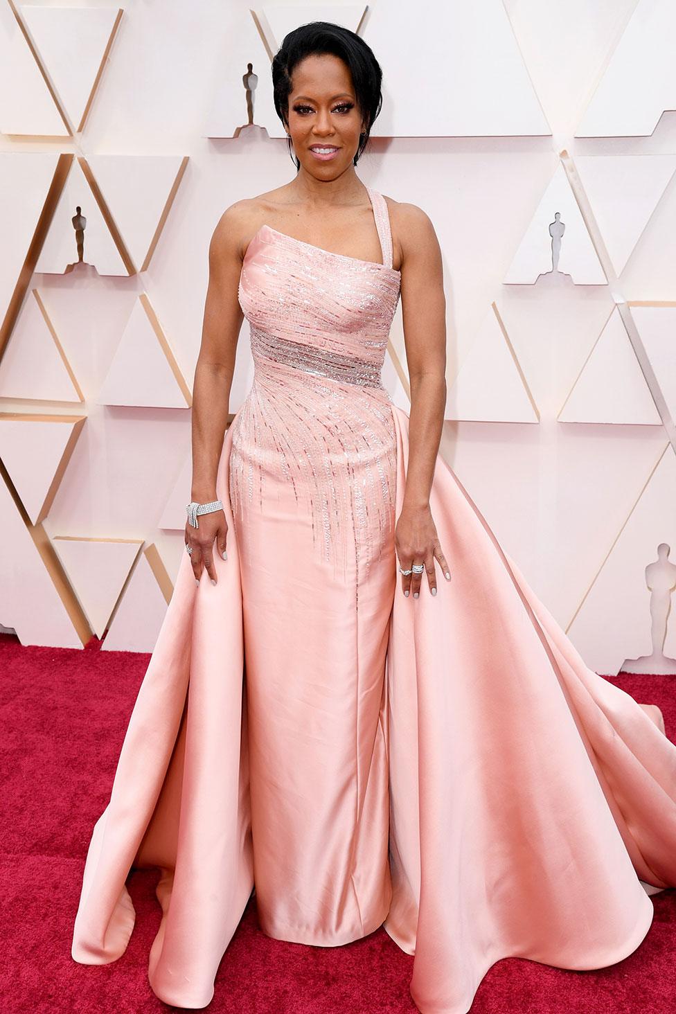 Regina King on the red carpet