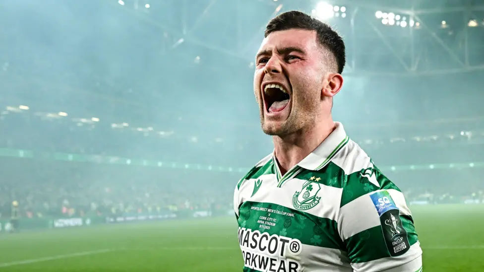 Lincoln llega a un acuerdo con Honohan, del Shamrock Rovers