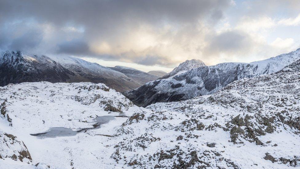 Cwm Lloer from Llyn y Cwm, Ogwen Valley, with snow