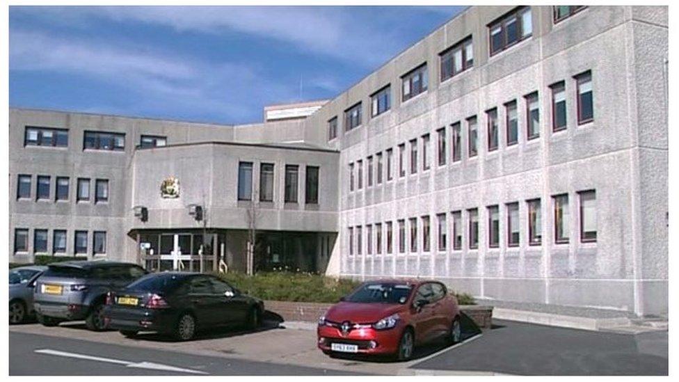 Comhairle nan Eilean Siar