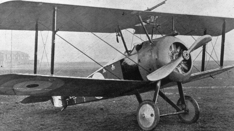 A sopwith camel