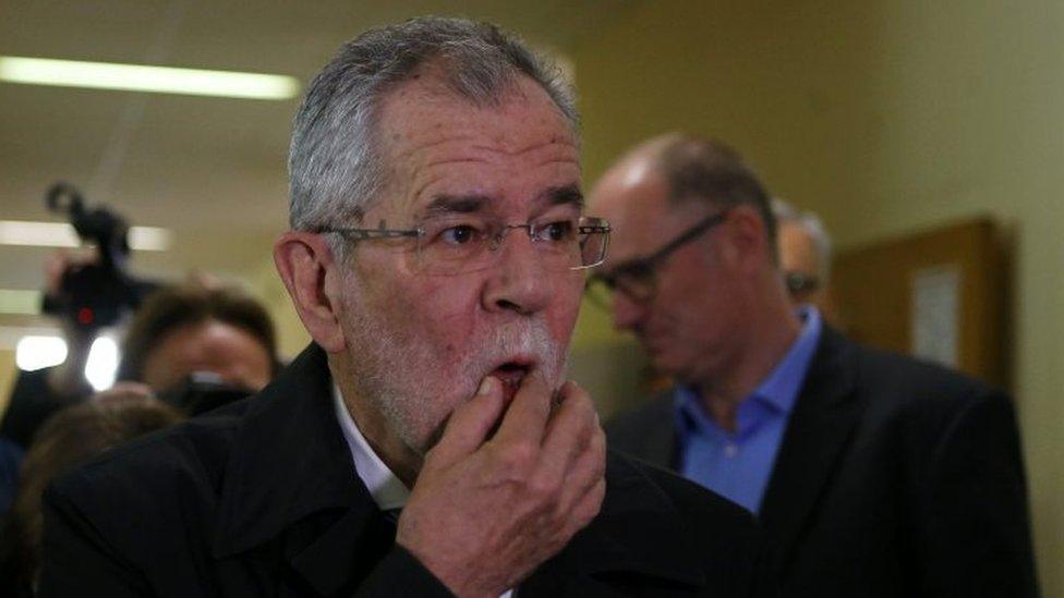 Alexander Van der Bellen at a polling station in Vienna. Photo: 24 April 2016