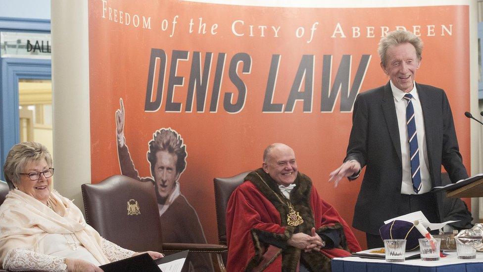 Denis Law Freedom of Aberdeen