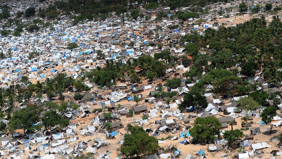 A general view of the abandoned 'conflict zone' where Tamil Tigers separatists made their last stand before their defeat by the Sri Lankan army in the northeast of Sri Lanka on 23 May, 2009.