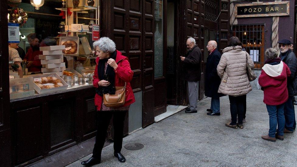 Shoppers in Madrid