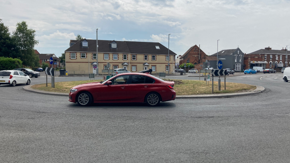 The Cross Rifles roundabout