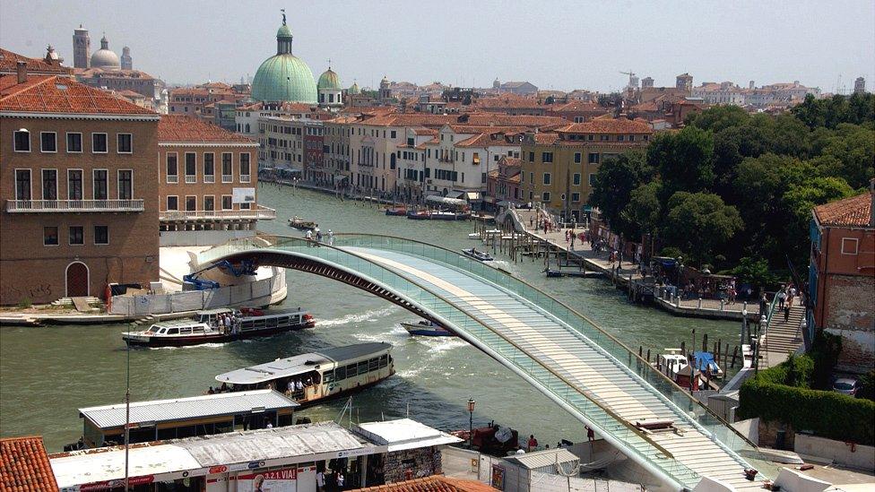 Constitution Bridge, Venice, 27 Aug 08