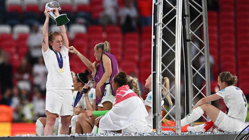 England's Keira Walsh celebrates with the trophy after winning Women"s Euro 2022