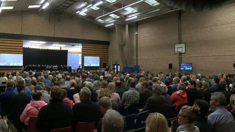 Hundreds attend a meeting on south Powys schools closures