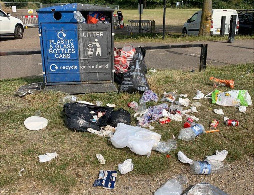 Rubbish at East Beach, Shoeburyness