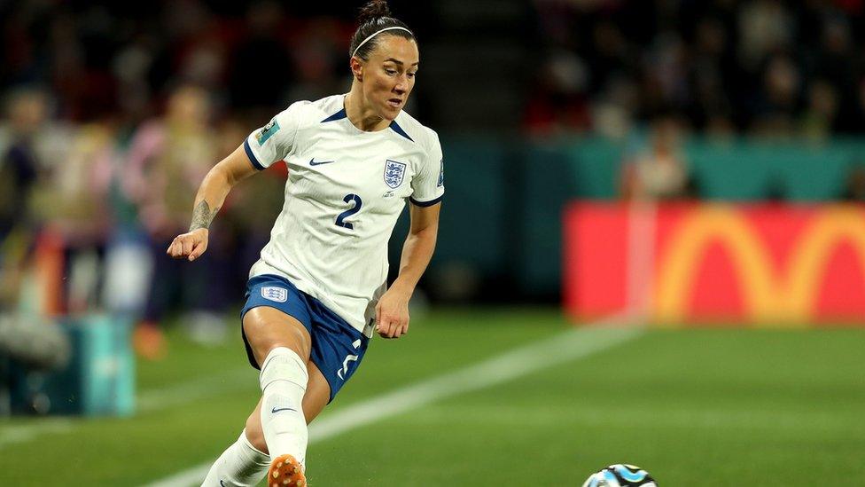 Lucy Bronze