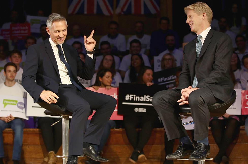 Match of the Day host Gary Lineker interviews Jo Johnson at a People's Vote rally