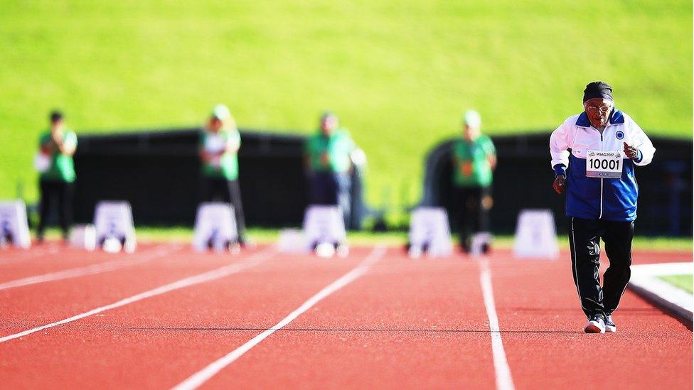 Man Kaur, 101, takes part in a race in New Zealand.