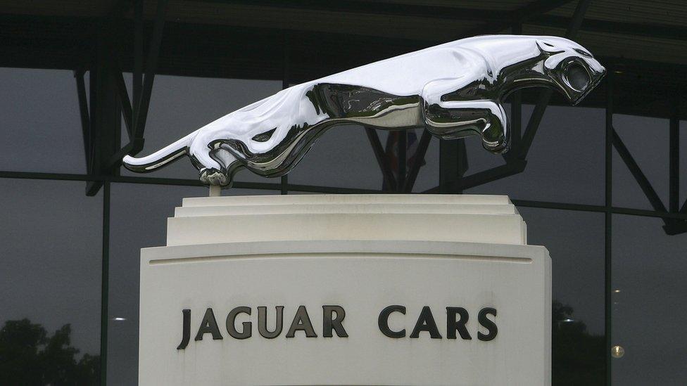 Jaguar emblem