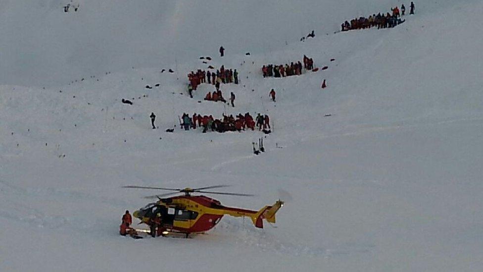 Alps avalanche hits French school ski party from Lyon