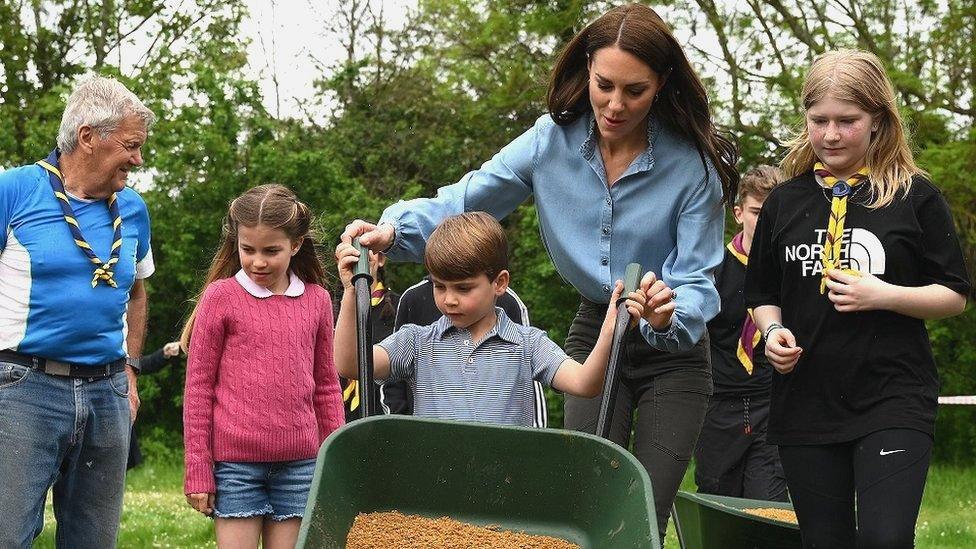 Kate, Louis and Charlotte help out at a scout hut in Slouth