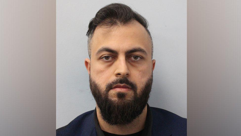 Mugshot portrait of Fawad Saeidi 